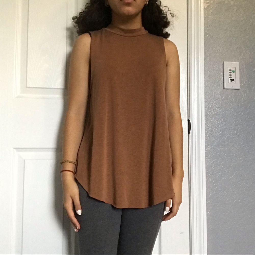 AE Tan Mock Neck Sleeveless Top